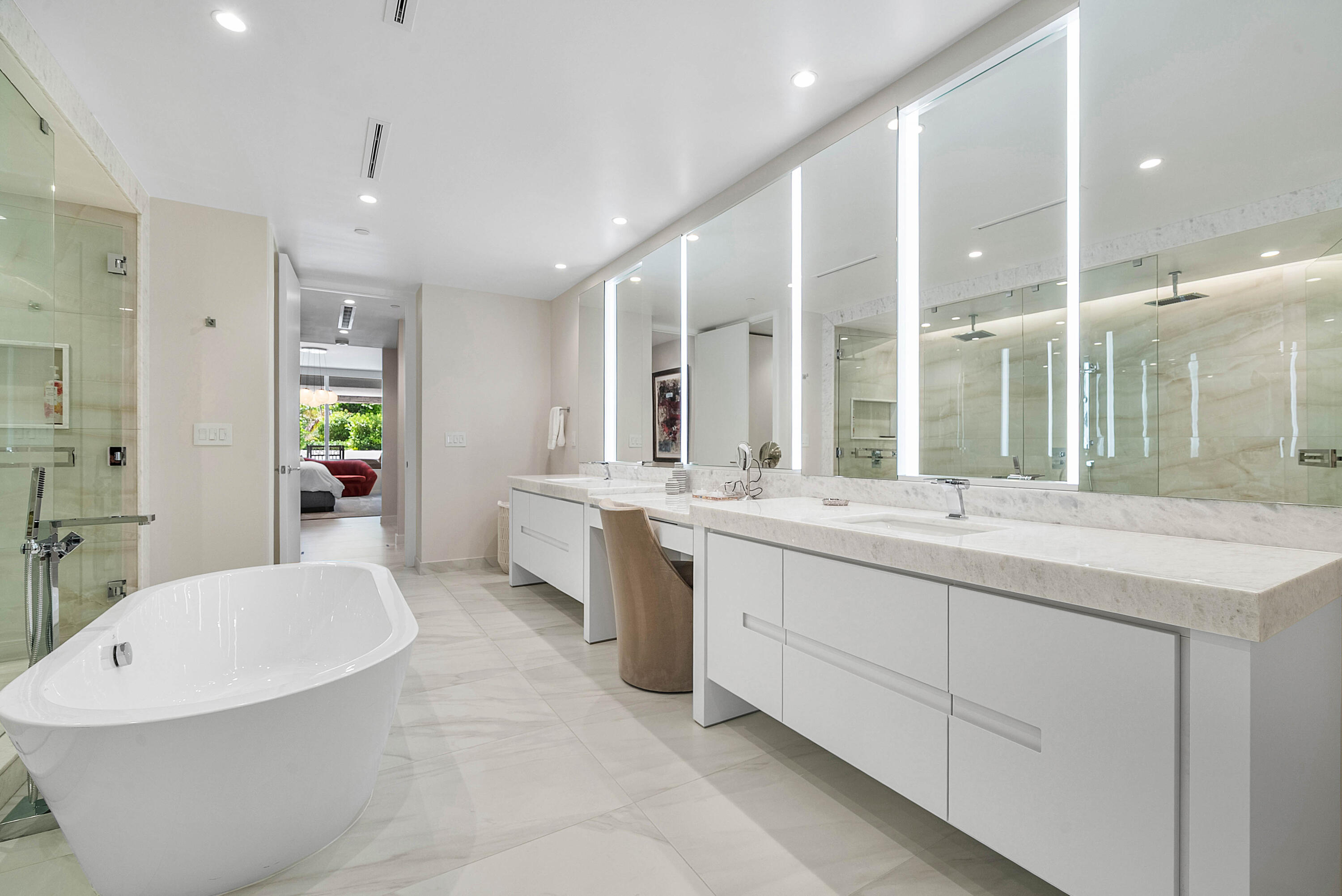 220 SE Mizner #205, Boca Raton FL 33432