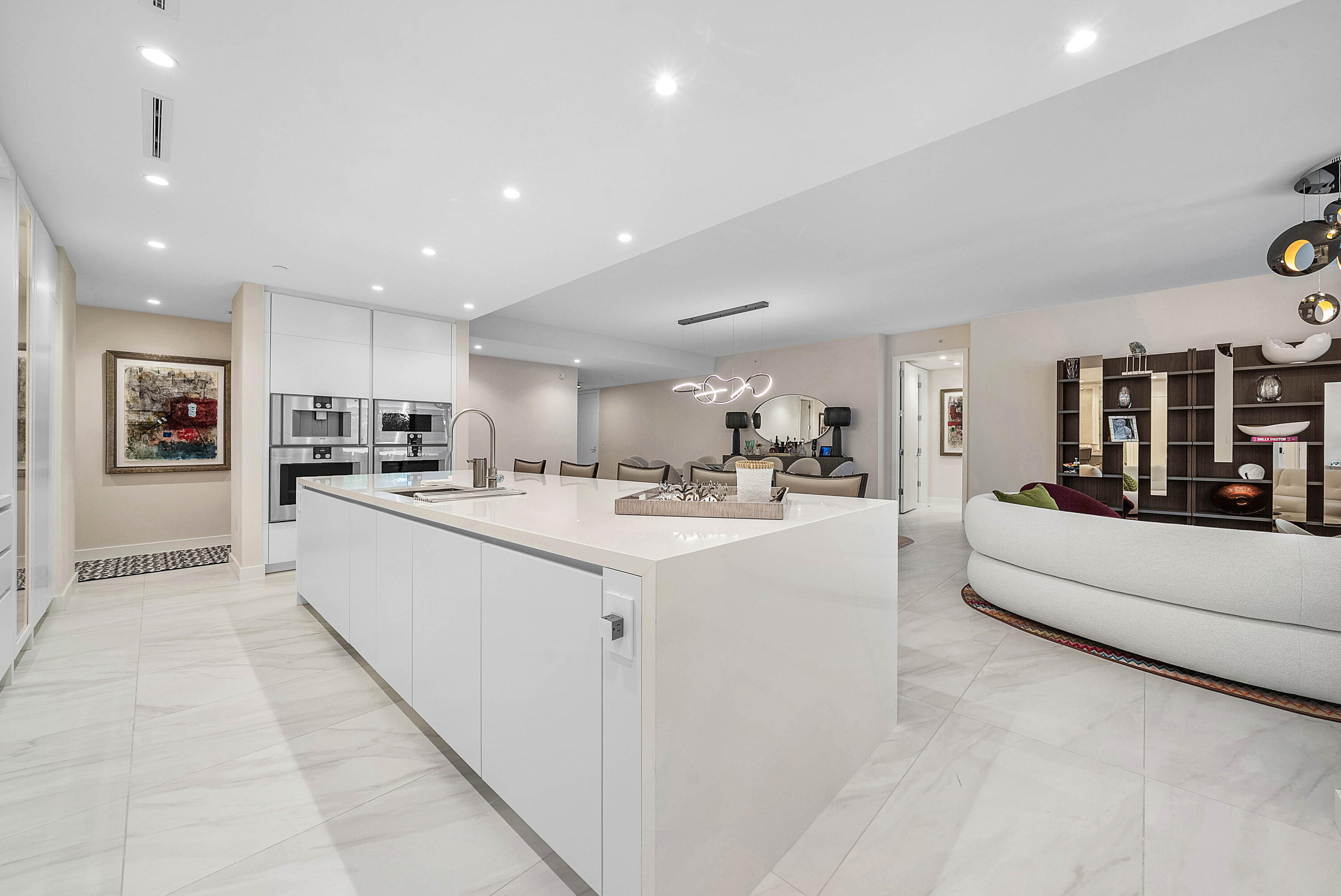 220 SE Mizner #205, Boca Raton FL 33432