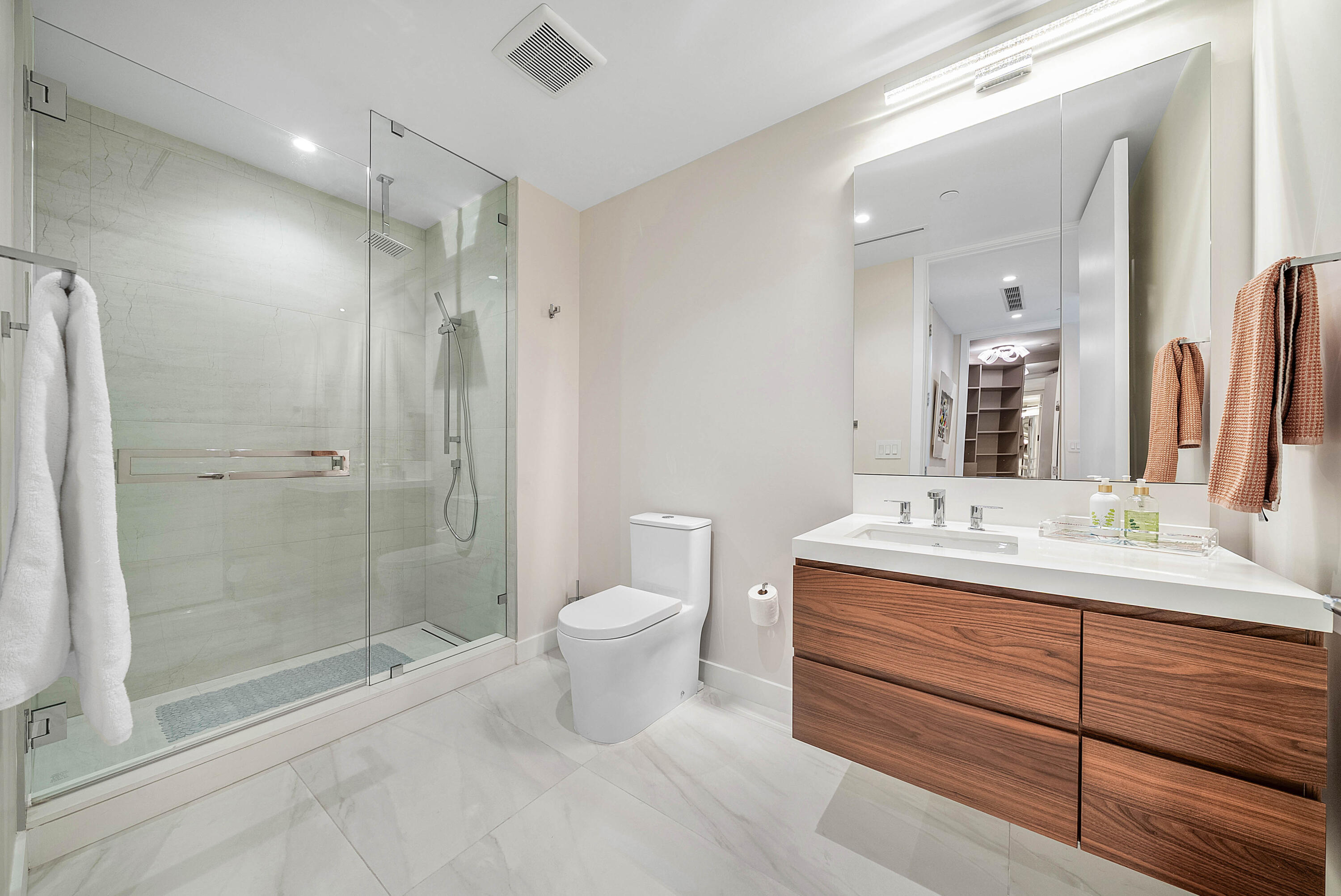 220 SE Mizner #205, Boca Raton FL 33432