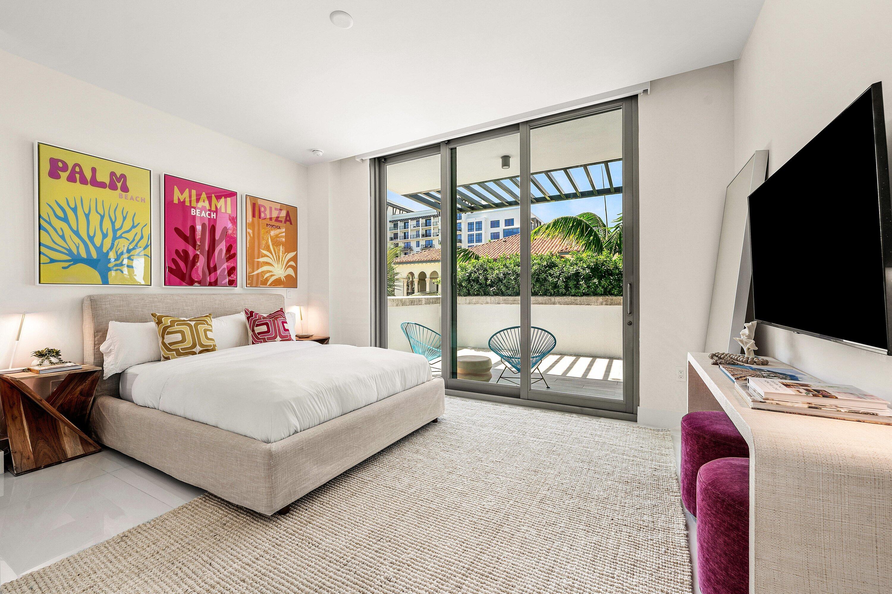 475 E Royal Palm #206, Boca Raton FL 33432