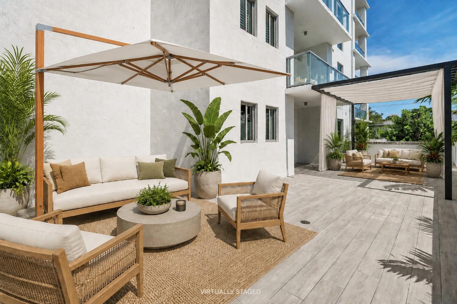 475 E Royal Palm #206, Boca Raton FL 33432