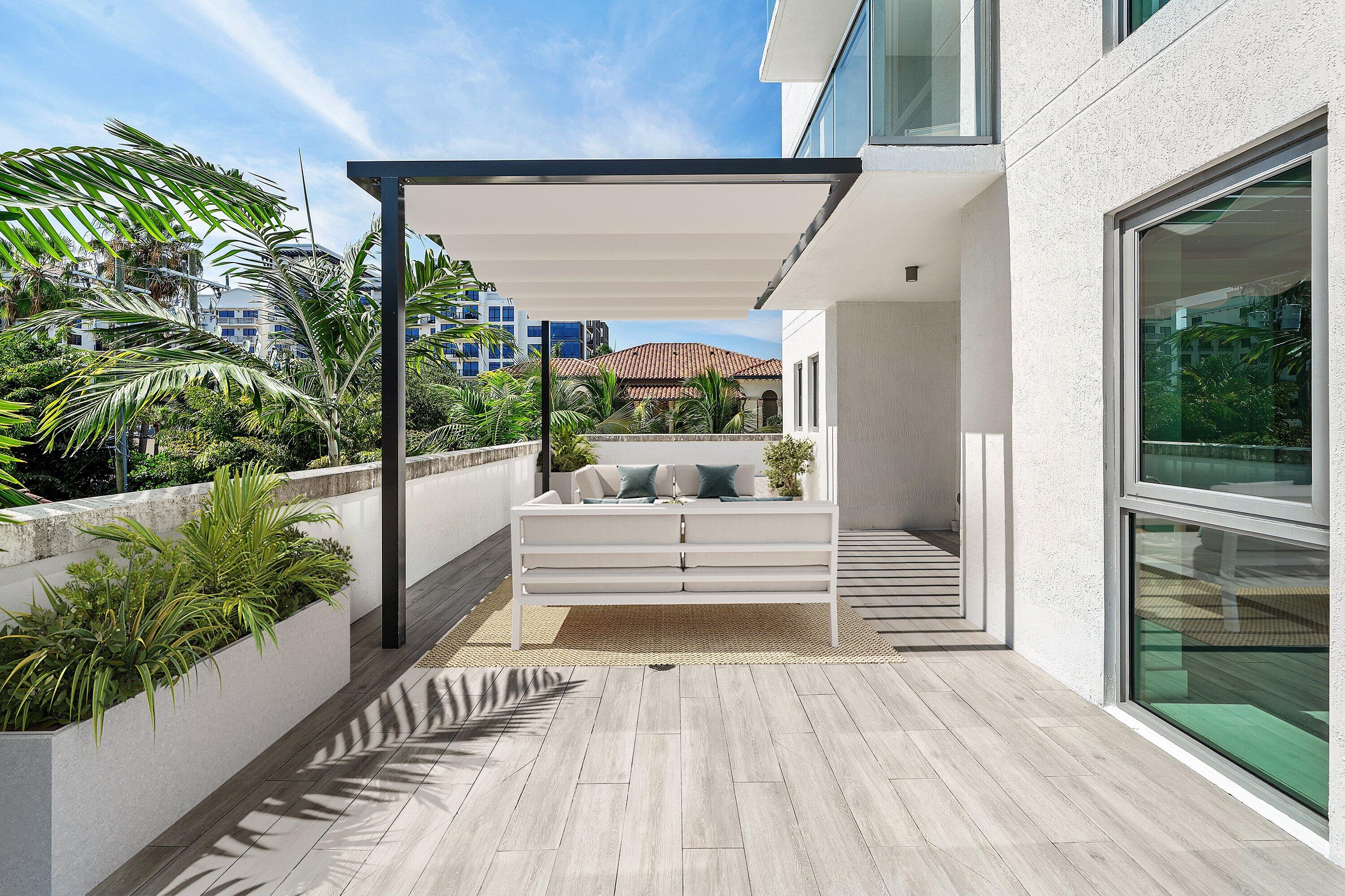475 E Royal Palm #206, Boca Raton FL 33432
