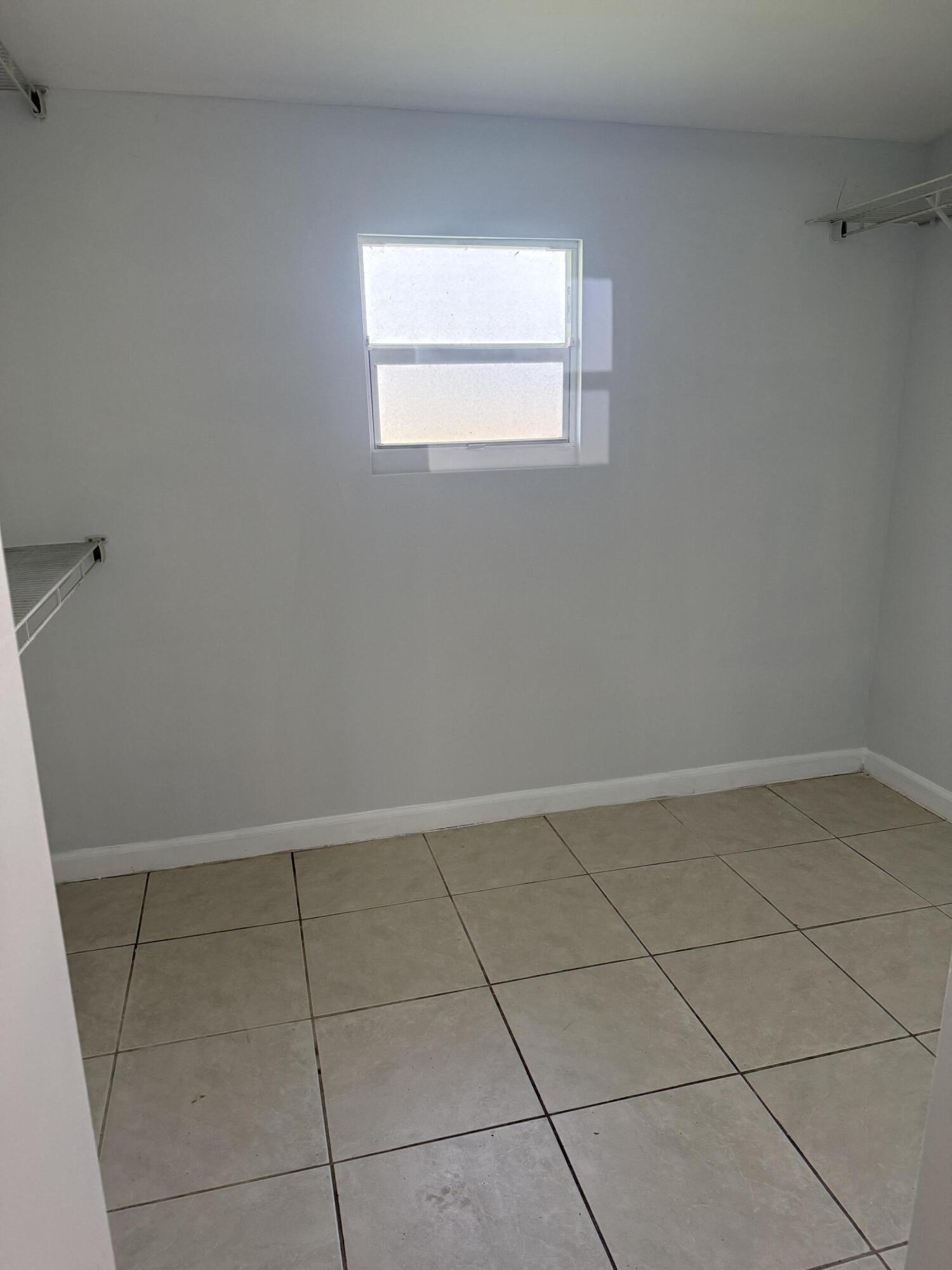3830 Davis, Palm Springs FL 33461