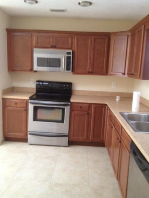 3830 Davis, Palm Springs FL 33461