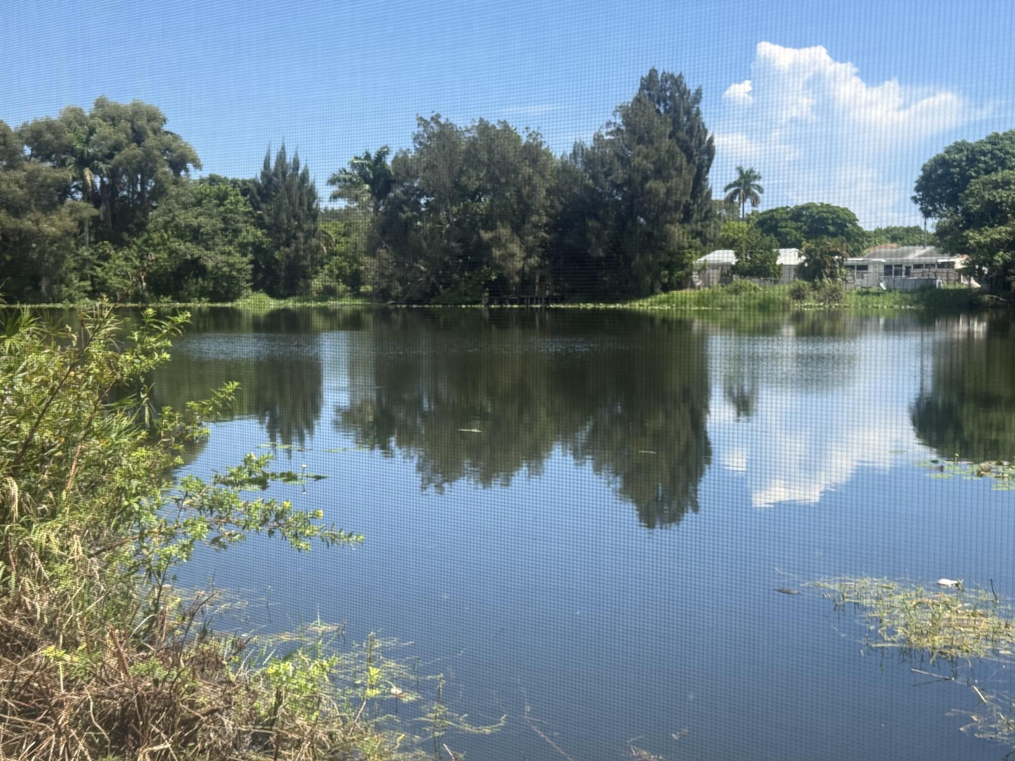 3830 Davis, Palm Springs FL 33461