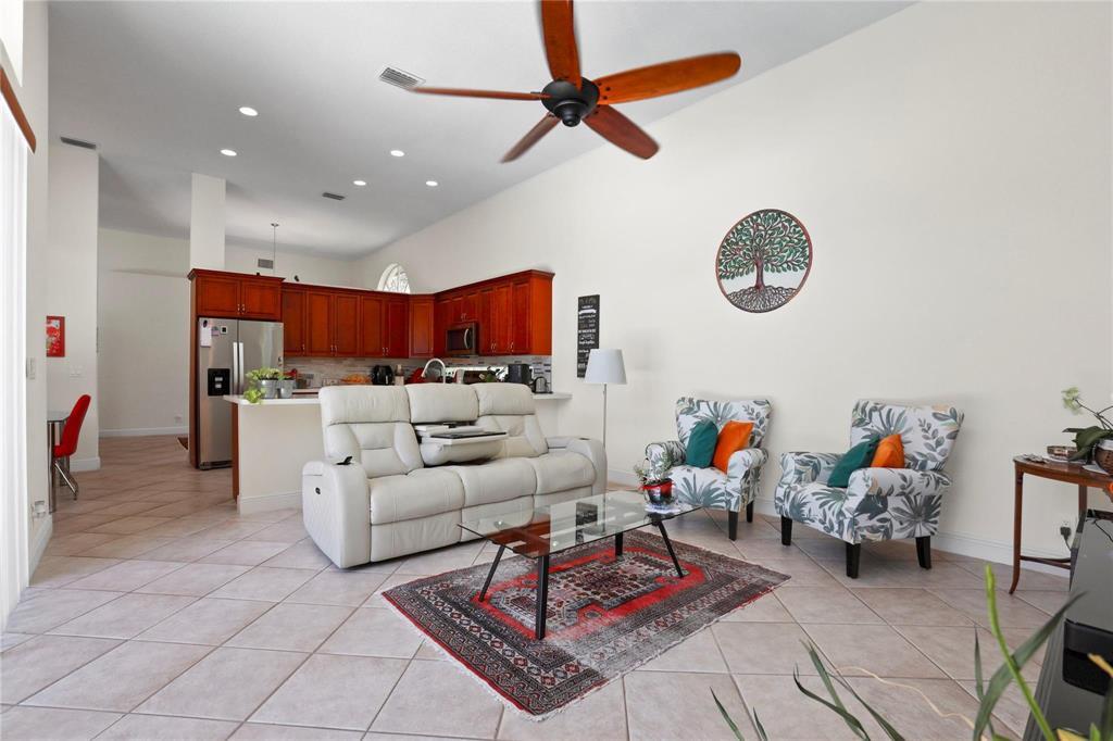 6421 NW 41st, Coral Springs FL 33067