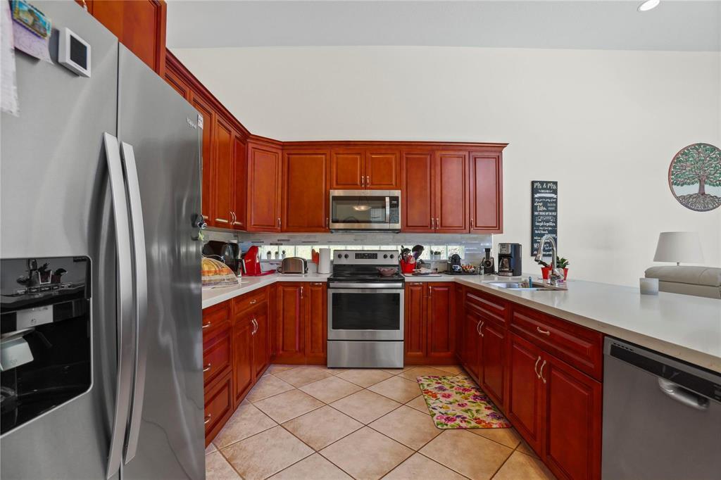 6421 NW 41st, Coral Springs FL 33067