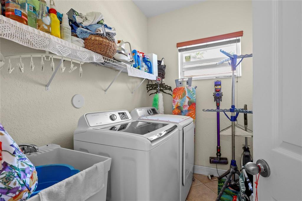 6421 NW 41st, Coral Springs FL 33067