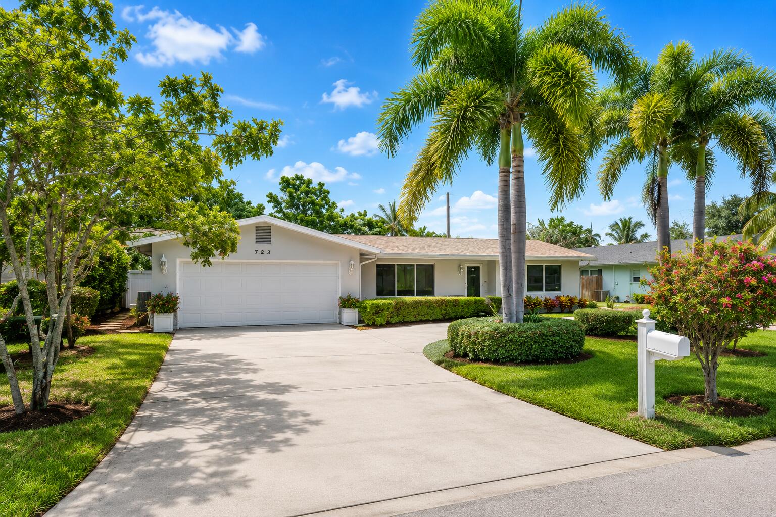 723 SW 27th, Boynton Beach FL 33435