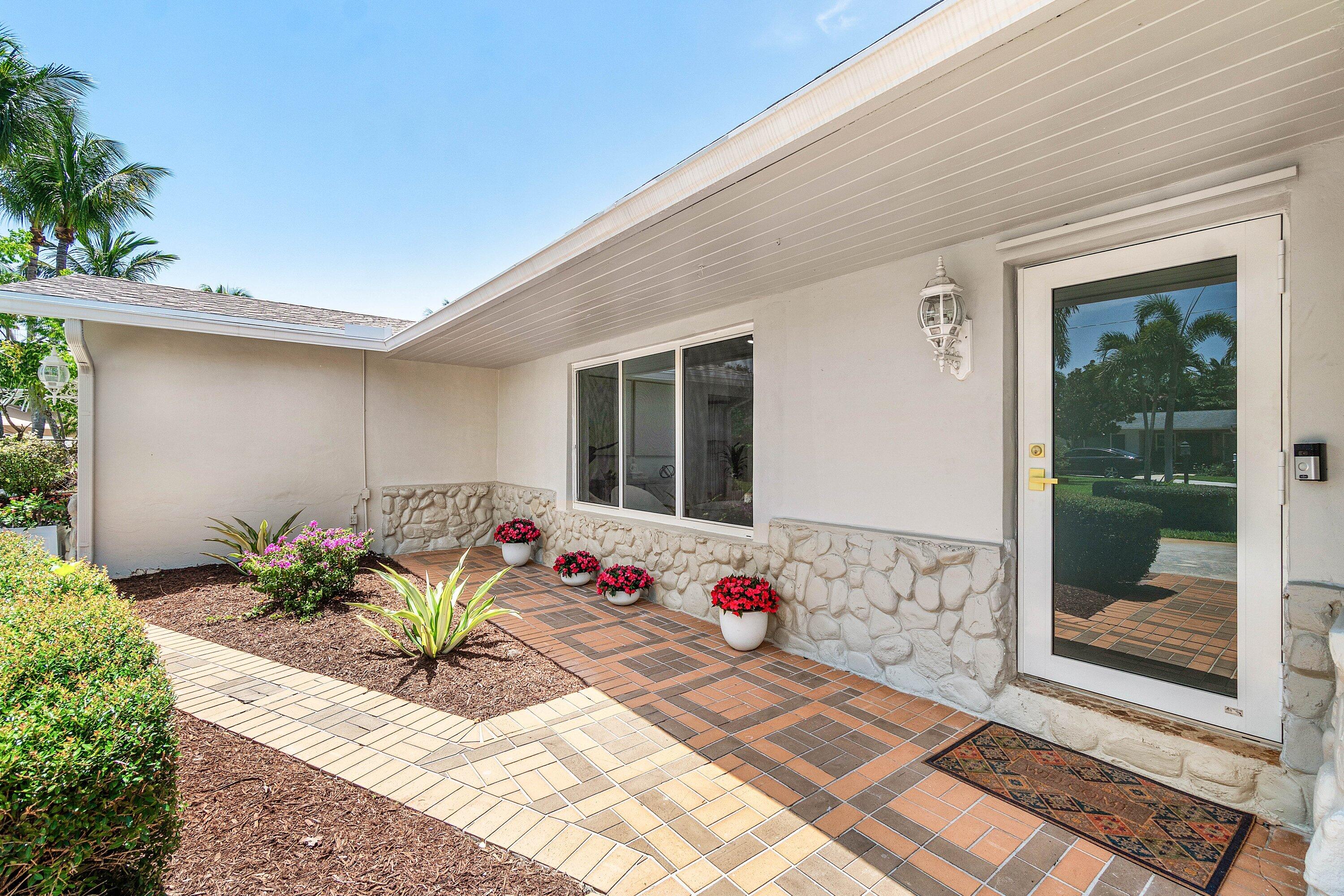 723 SW 27th, Boynton Beach FL 33435