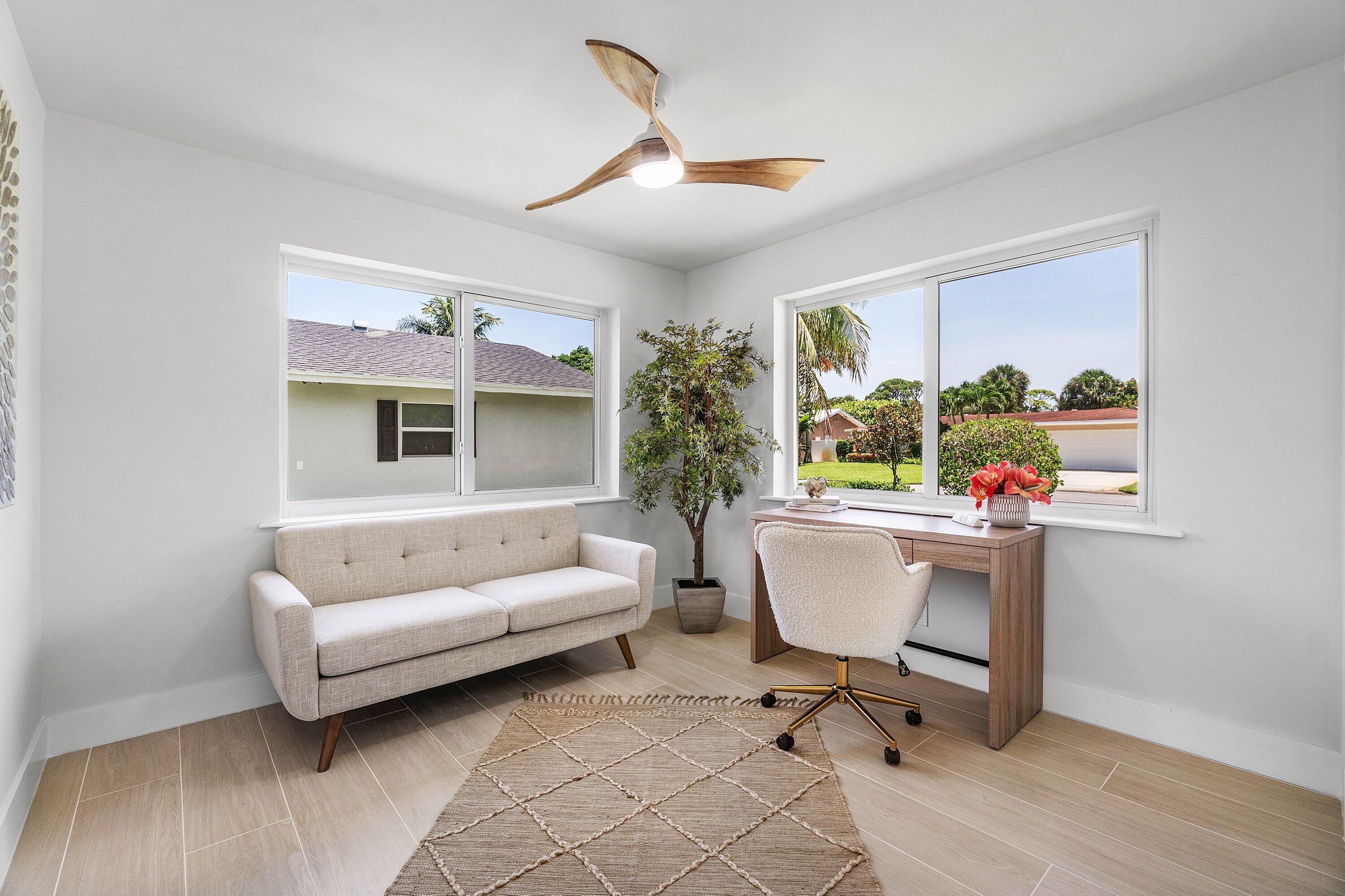 723 SW 27th, Boynton Beach FL 33435