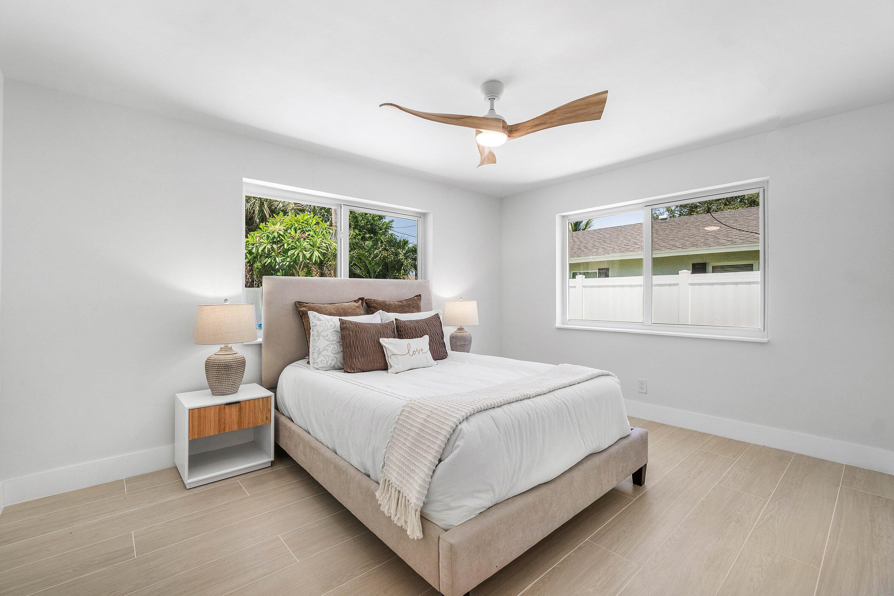 723 SW 27th, Boynton Beach FL 33435