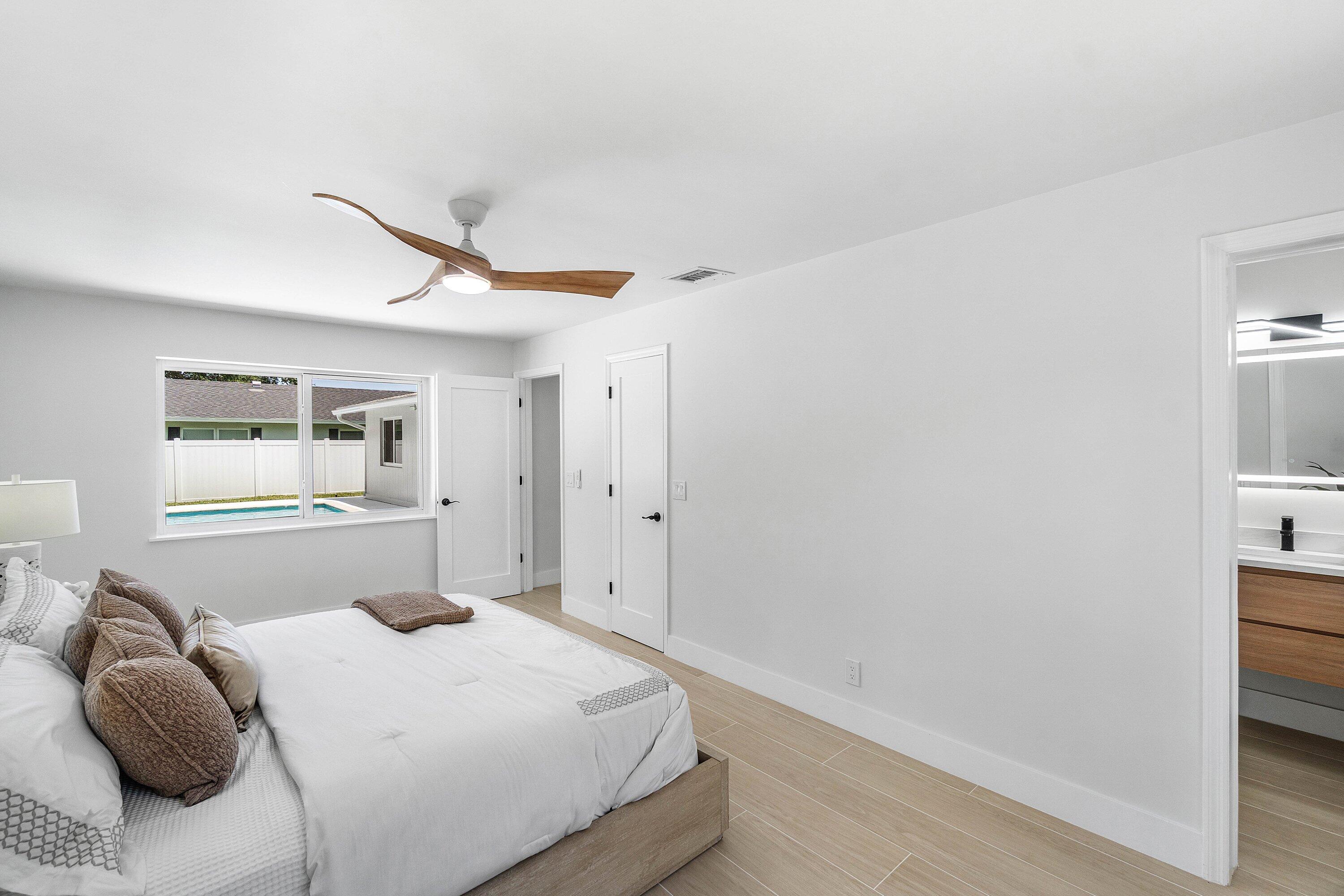 723 SW 27th, Boynton Beach FL 33435