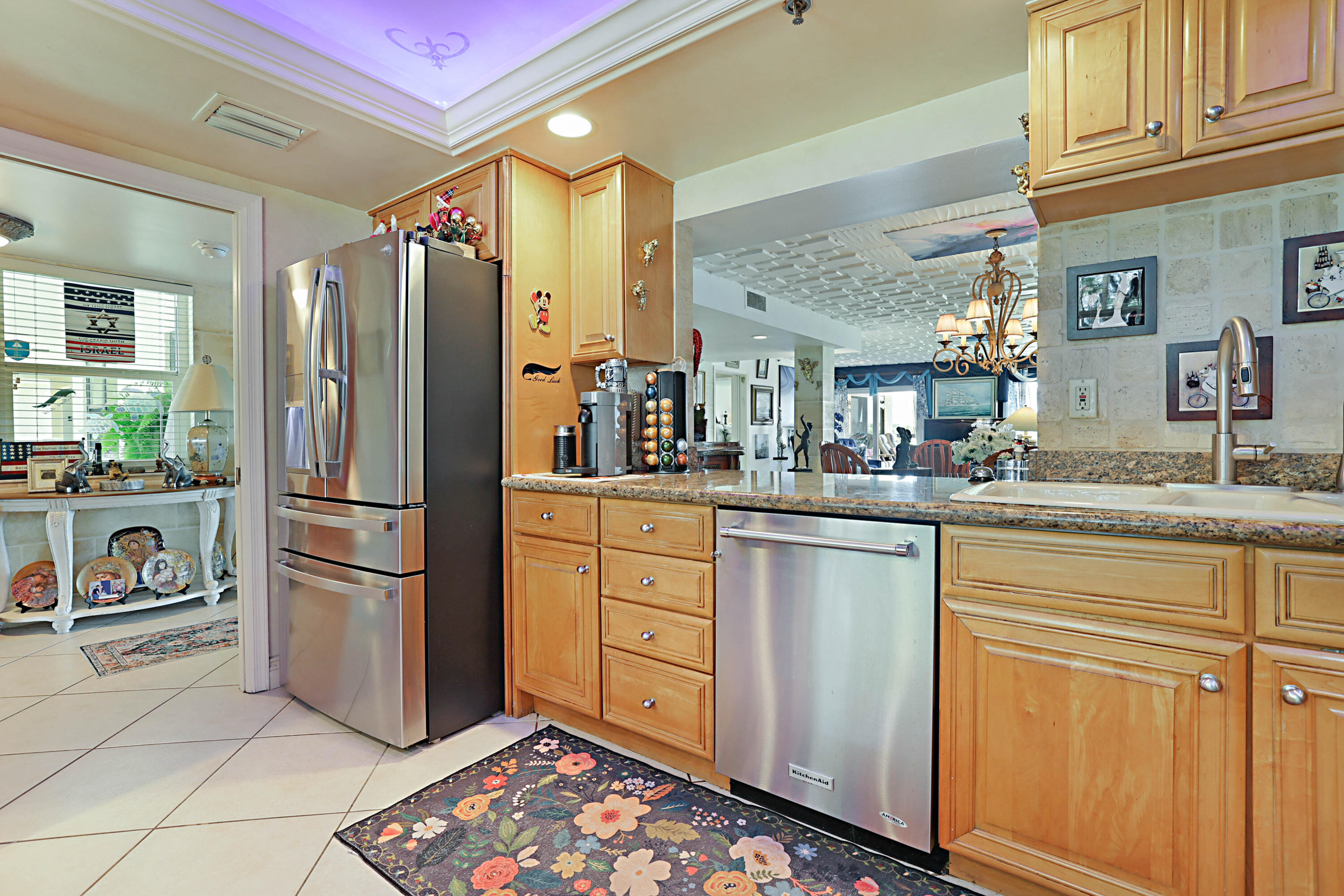 374 Golfview #205, North Palm Beach FL 33408