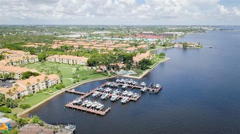 123 Yacht Club #207, Hypoluxo FL 33462