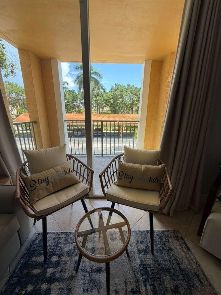 123 Yacht Club #207, Hypoluxo FL 33462