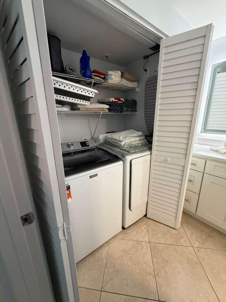 123 Yacht Club #207, Hypoluxo FL 33462