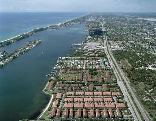 123 Yacht Club #207, Hypoluxo FL 33462