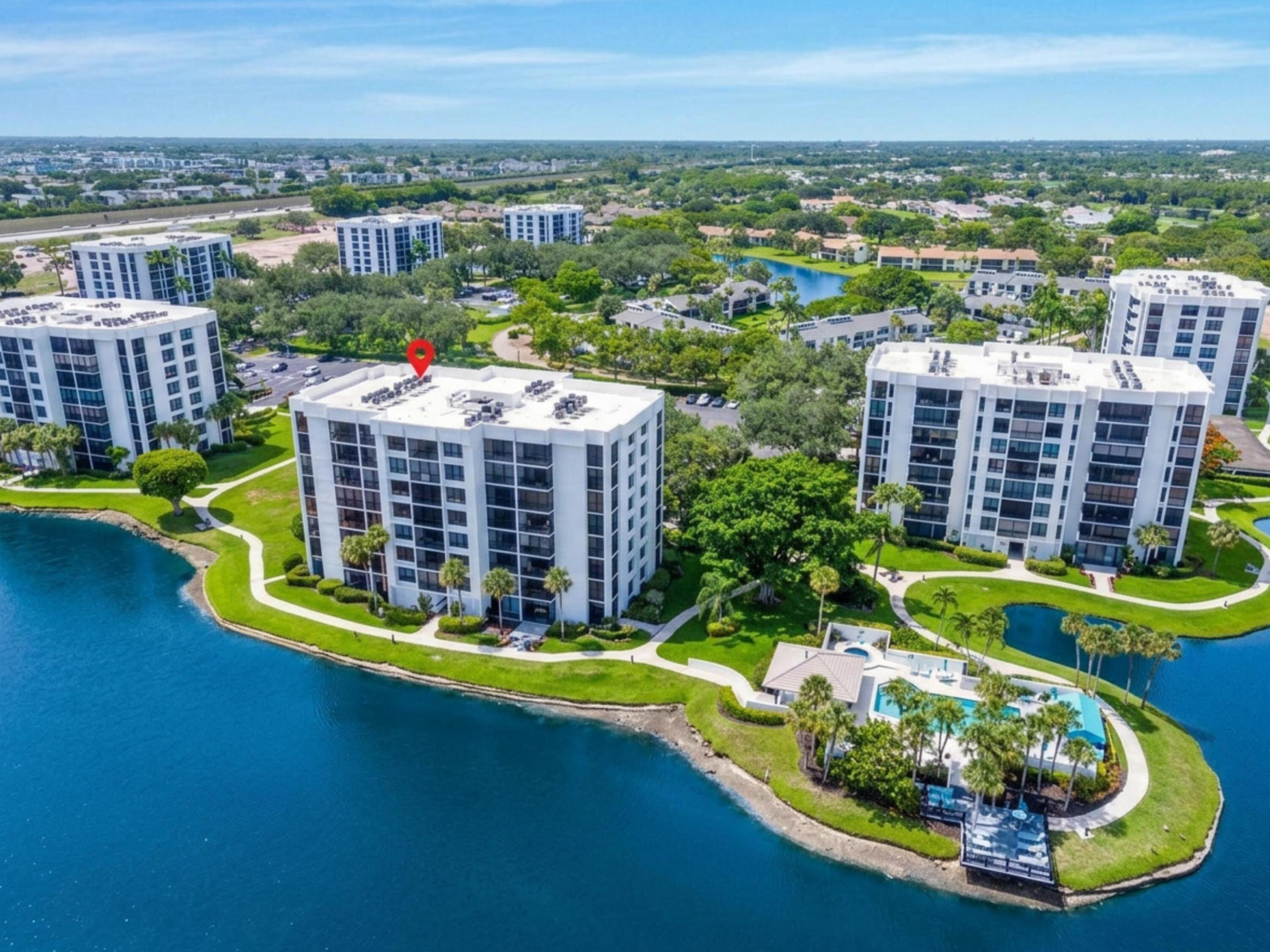 7768 Lakeside #554, Boca Raton FL 33434