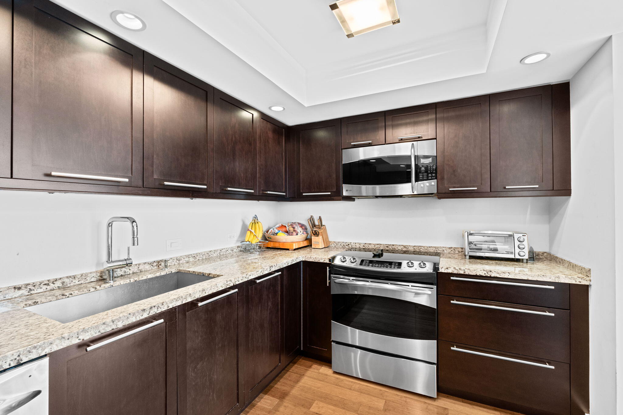 7768 Lakeside #554, Boca Raton FL 33434