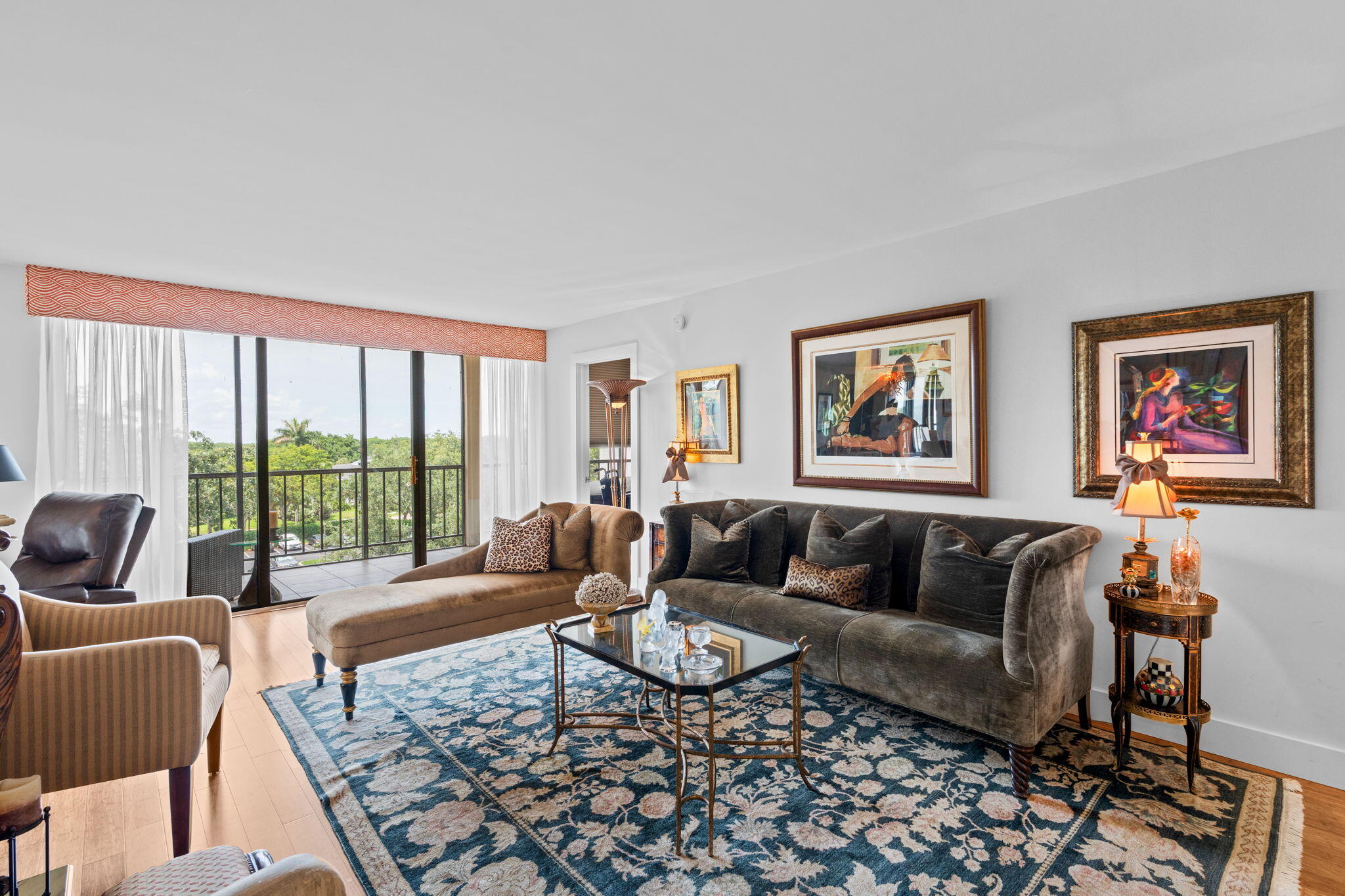 7768 Lakeside #554, Boca Raton FL 33434