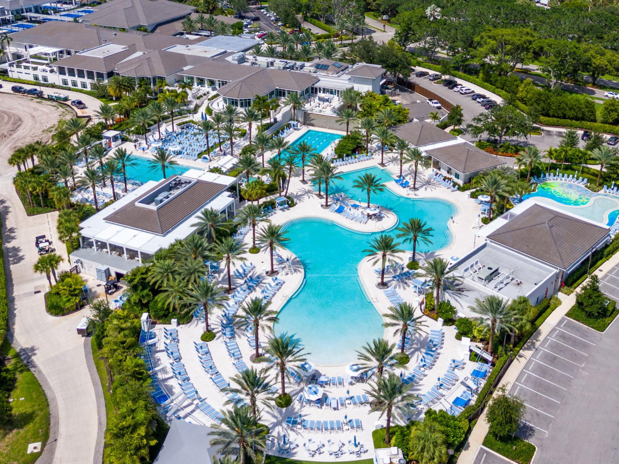 7768 Lakeside #554, Boca Raton FL 33434