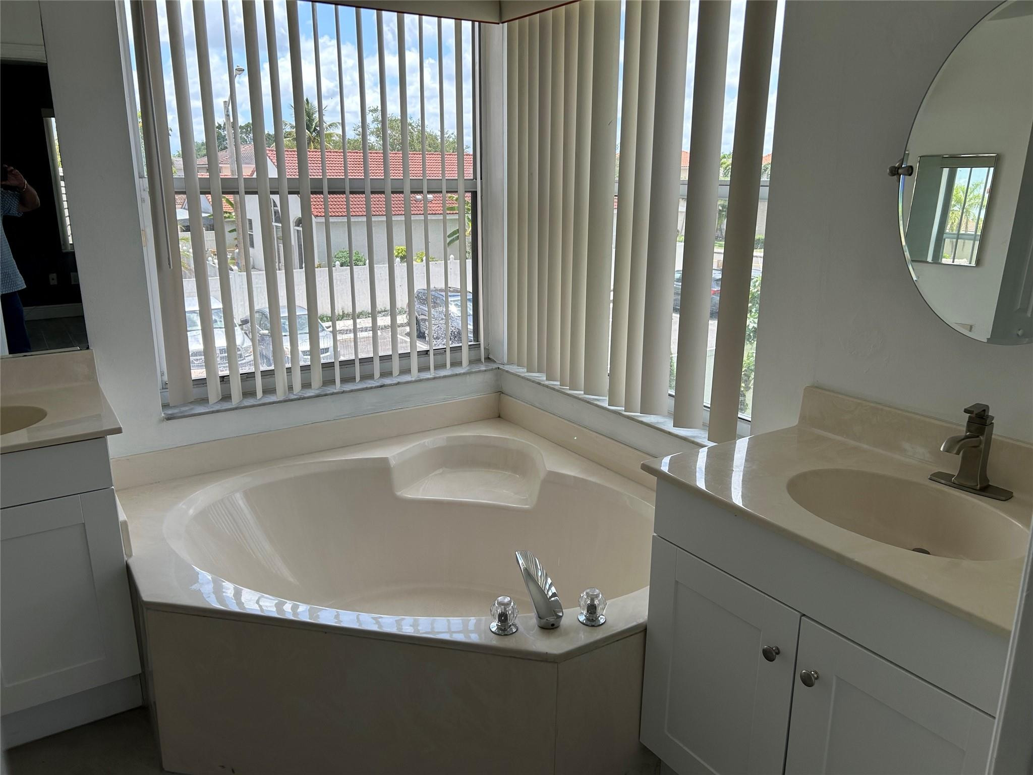 16404 NW 19th, Pembroke Pines FL 33028