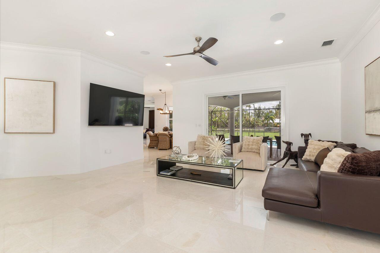 14819 Broken Arrow, Palm Beach Gardens FL 33418