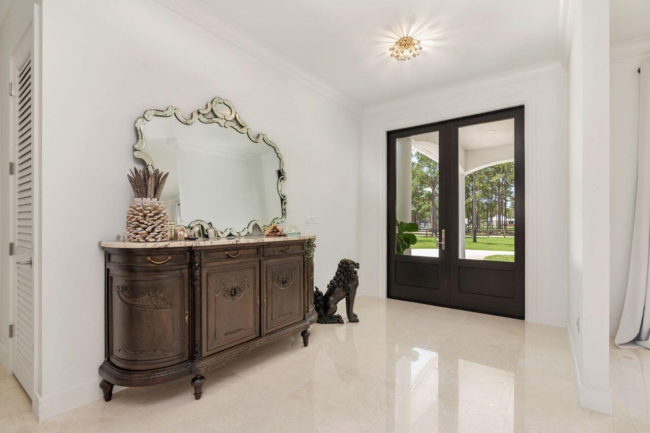14819 Broken Arrow, Palm Beach Gardens FL 33418