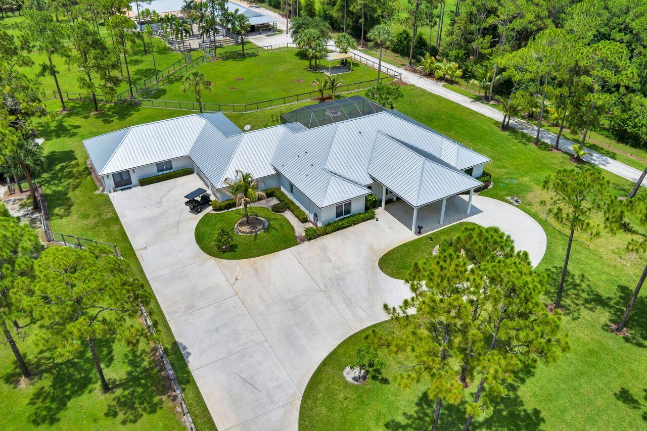 14819 Broken Arrow, Palm Beach Gardens FL 33418