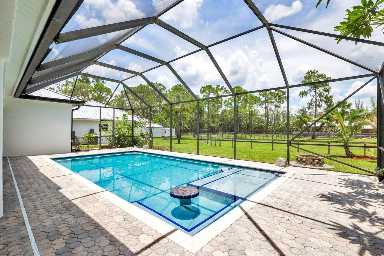 14819 Broken Arrow, Palm Beach Gardens FL 33418