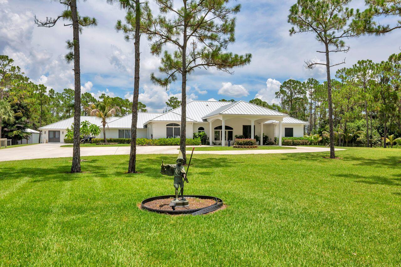 14819 Broken Arrow, Palm Beach Gardens FL 33418