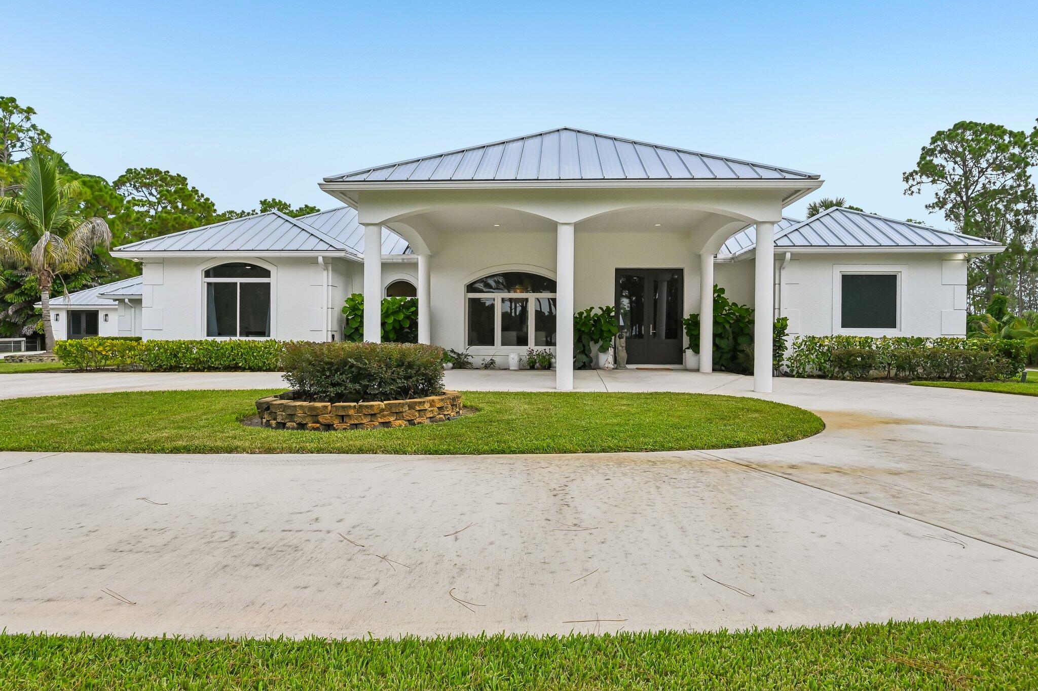 14819 Broken Arrow, Palm Beach Gardens FL 33418