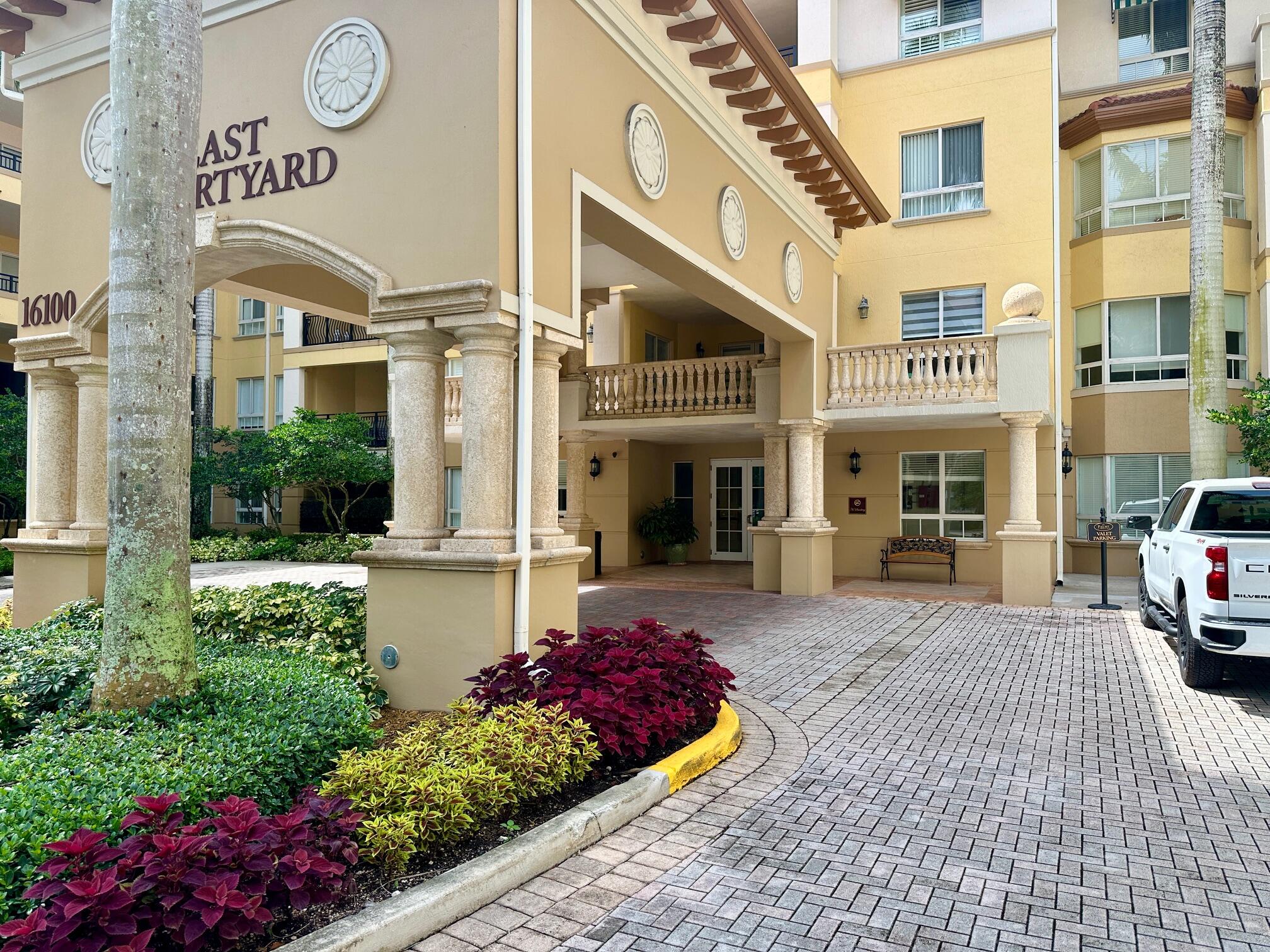 16100 Emerald Estates #389, Weston FL 33331