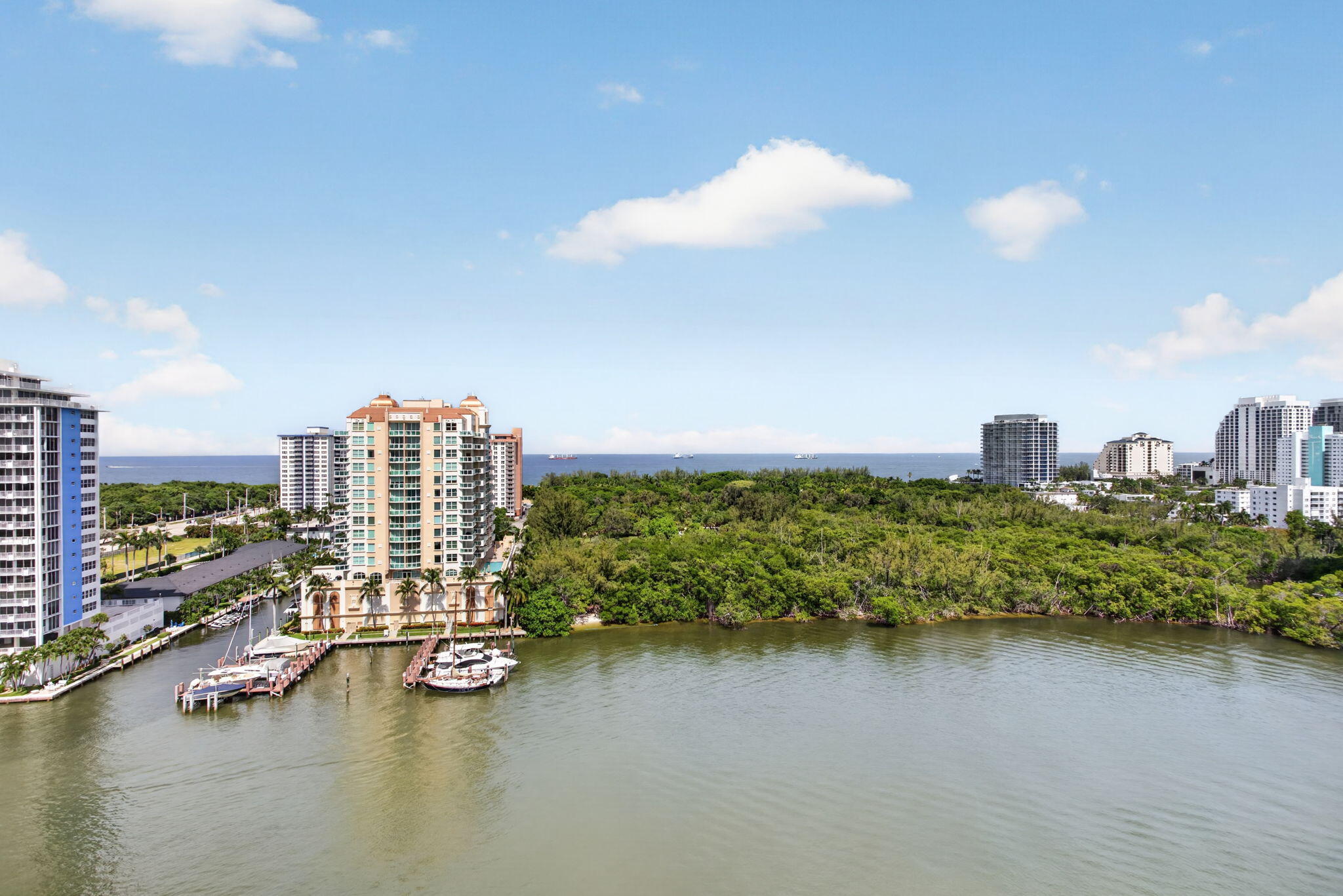 936 Intracoastal #16e, Fort Lauderdale FL 33304