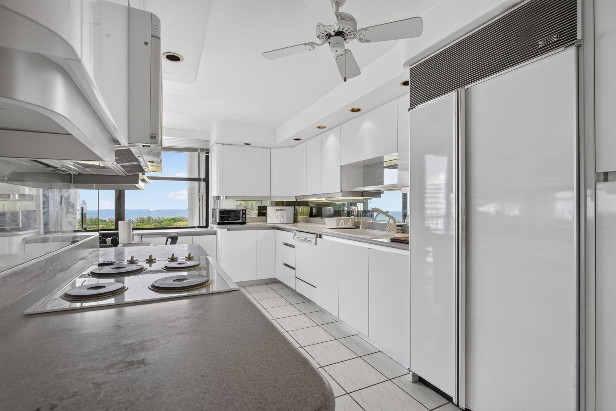 936 Intracoastal #16e, Fort Lauderdale FL 33304