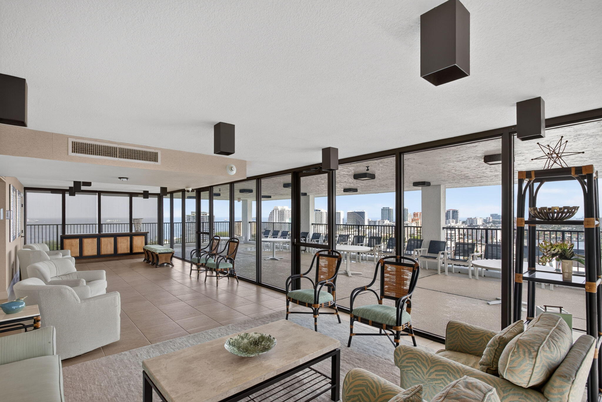 936 Intracoastal #16e, Fort Lauderdale FL 33304