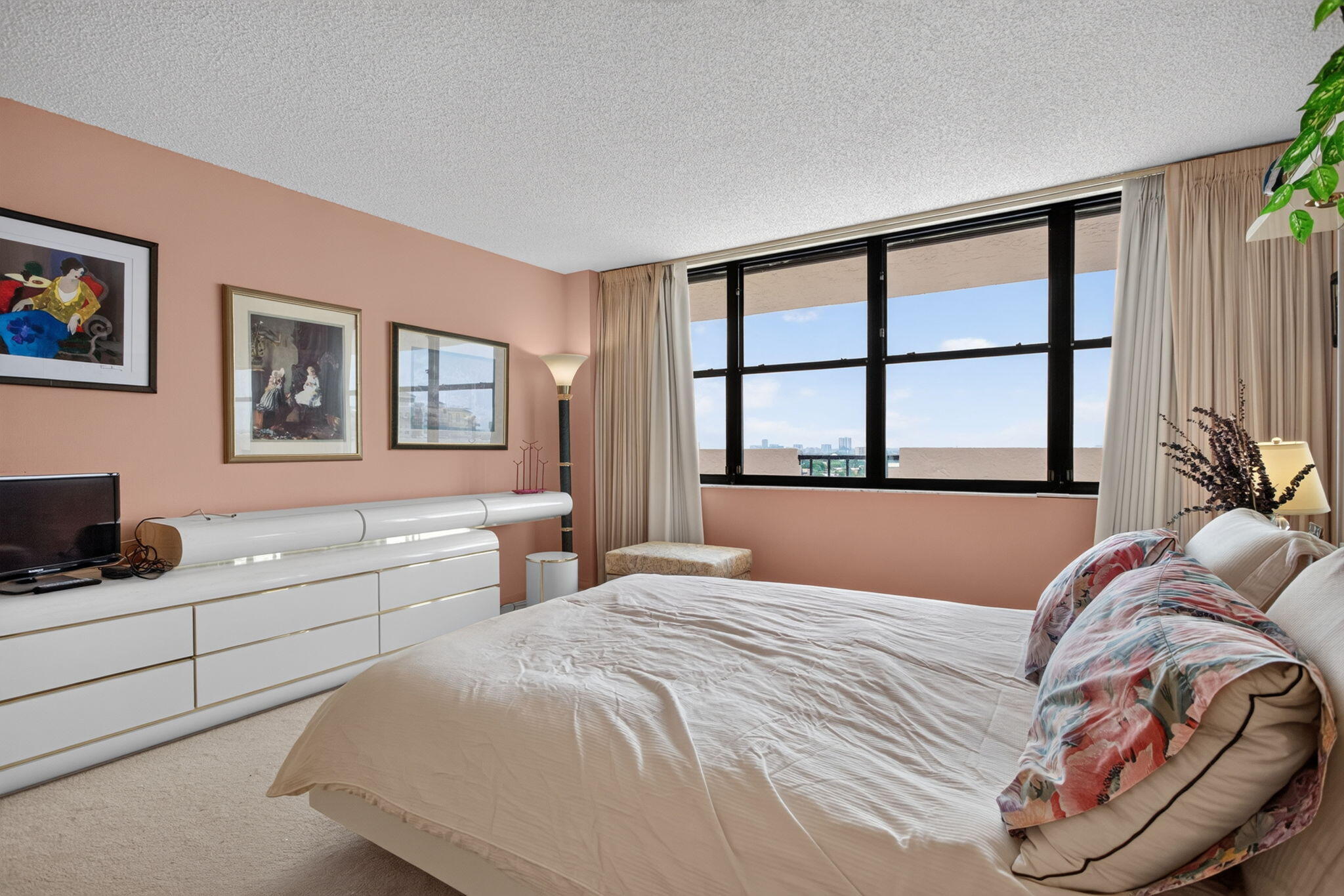 936 Intracoastal #16e, Fort Lauderdale FL 33304
