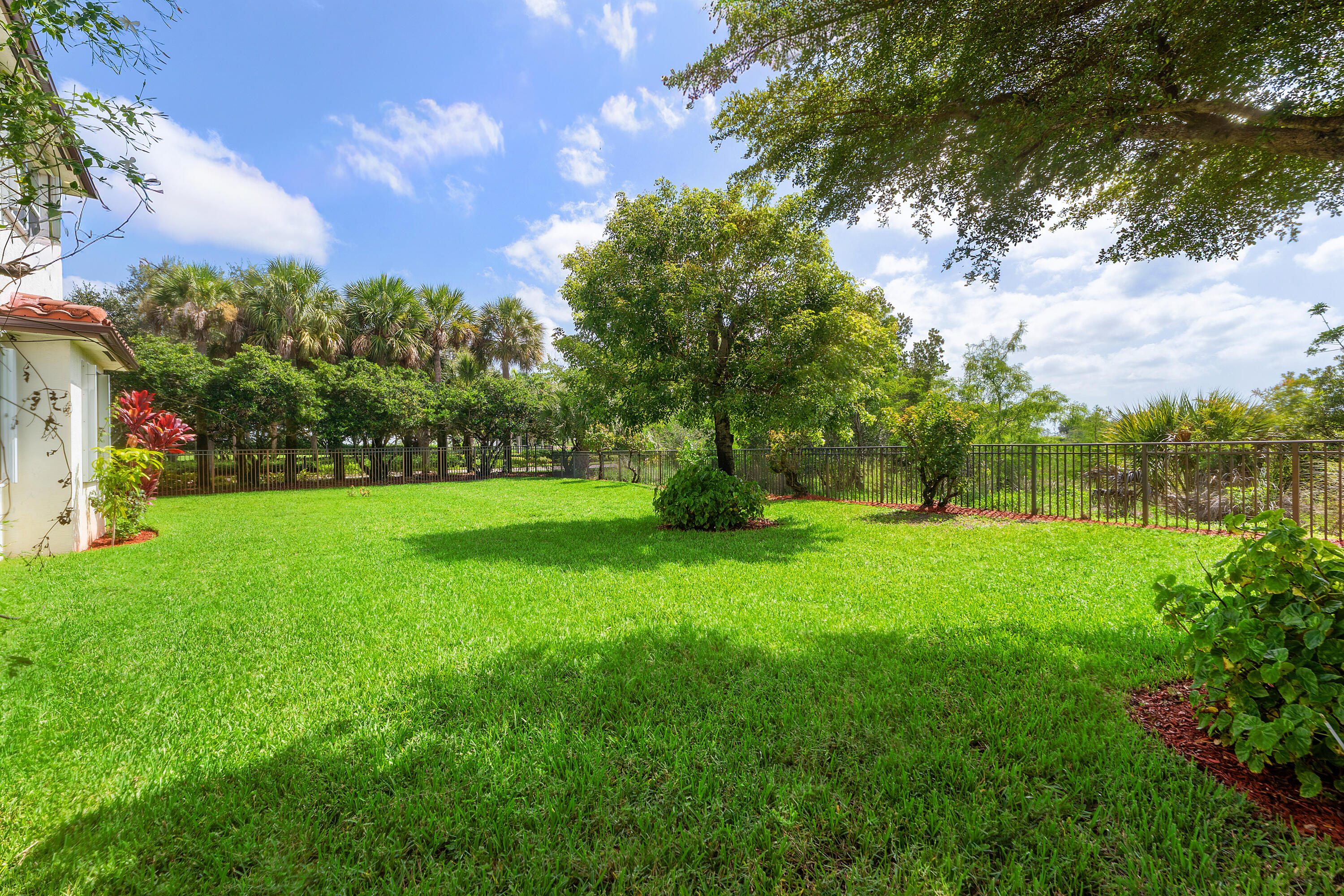 2417 Bellarosa, Royal Palm Beach FL 33411
