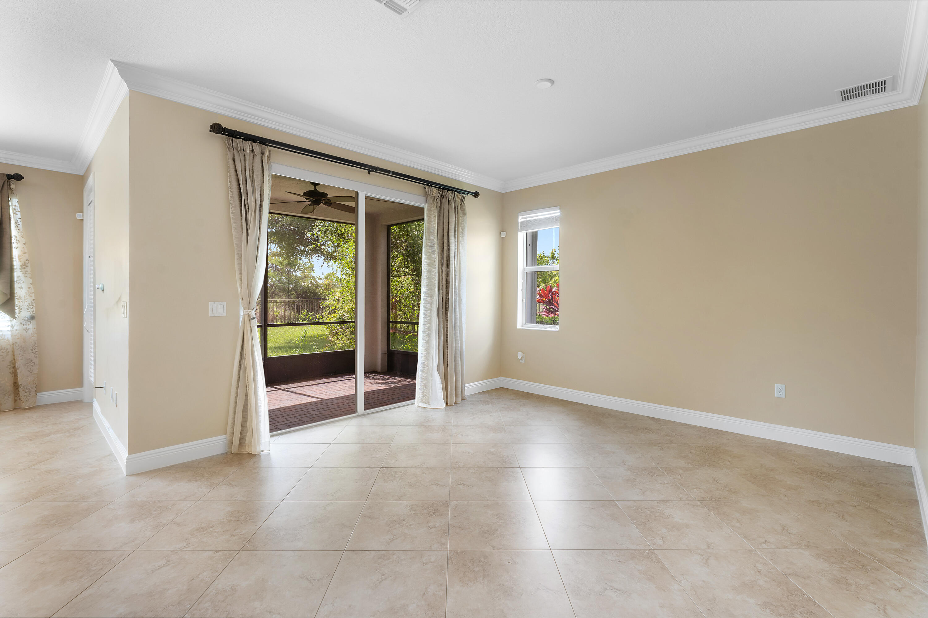 2417 Bellarosa, Royal Palm Beach FL 33411