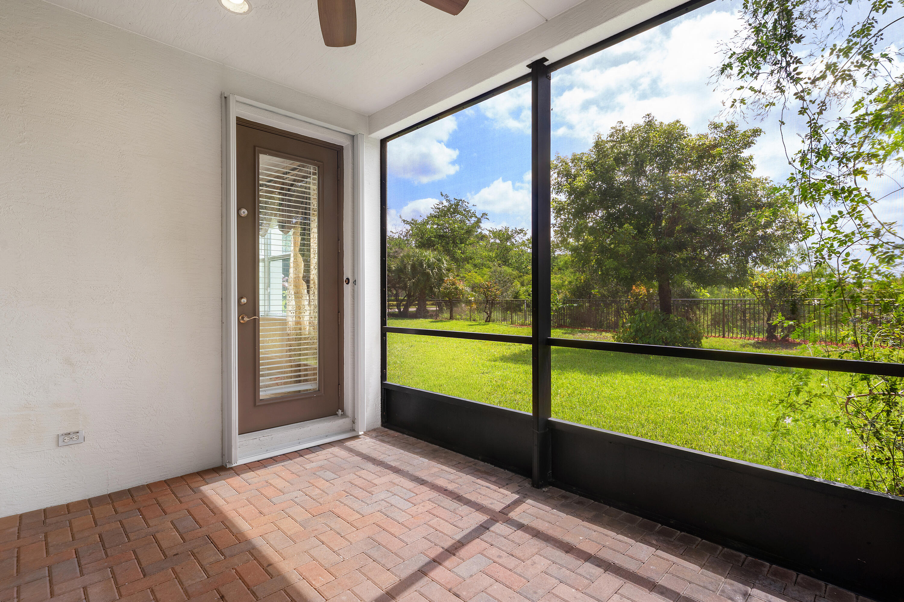 2417 Bellarosa, Royal Palm Beach FL 33411