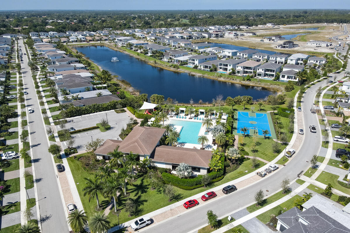 5524 Renoir, Palm Beach Gardens FL 33418