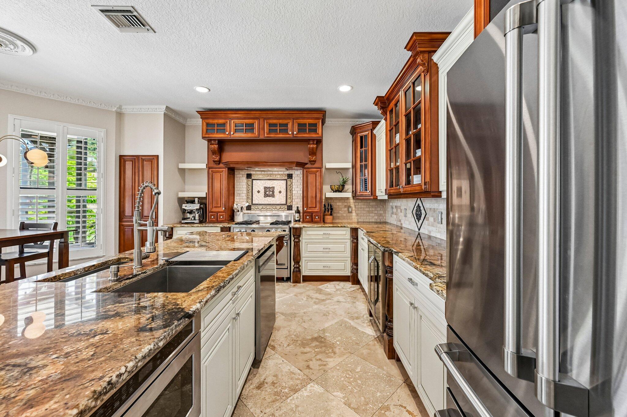 1121 Center Stone, Riviera Beach FL 33404