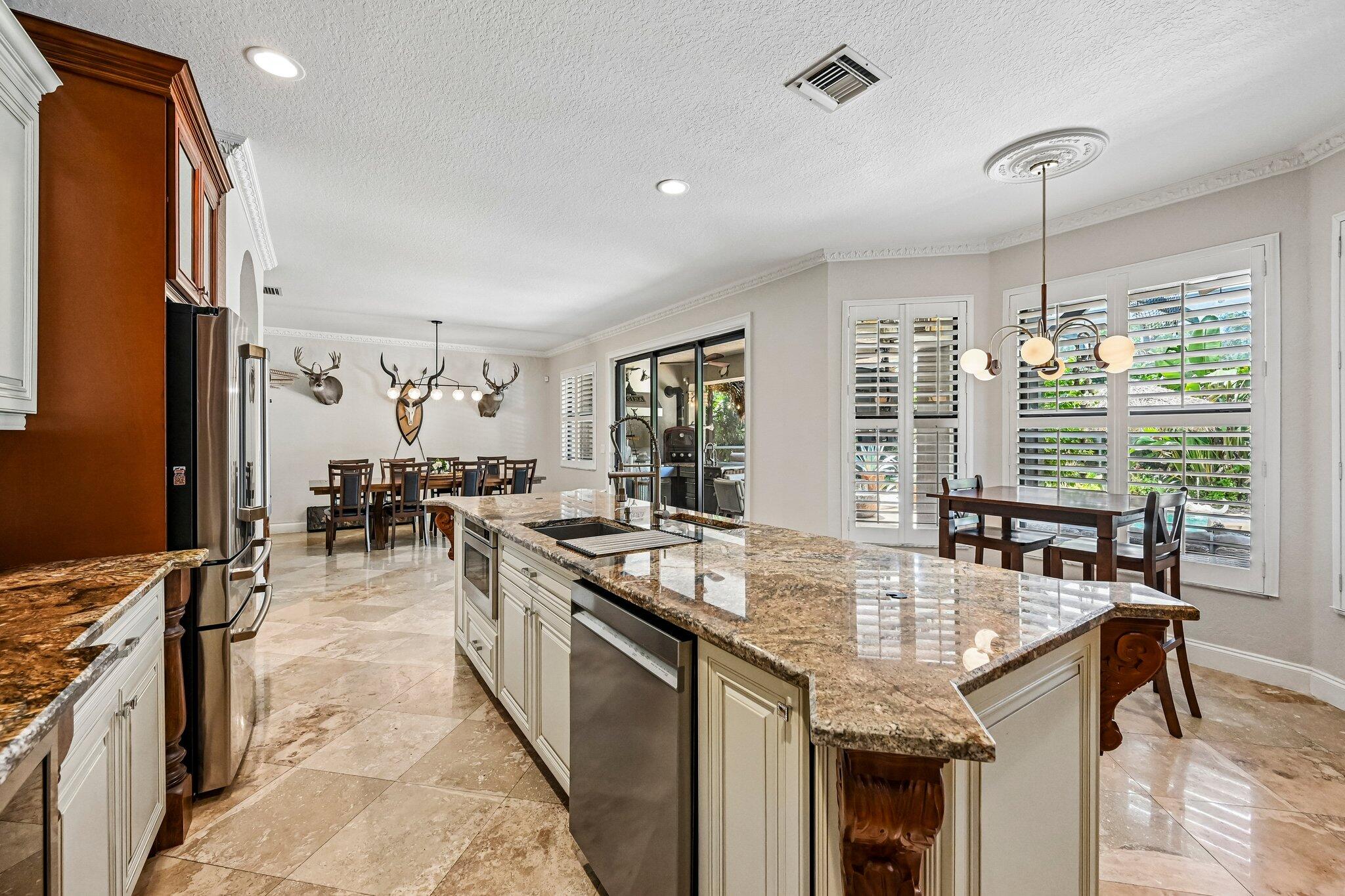 1121 Center Stone, Riviera Beach FL 33404