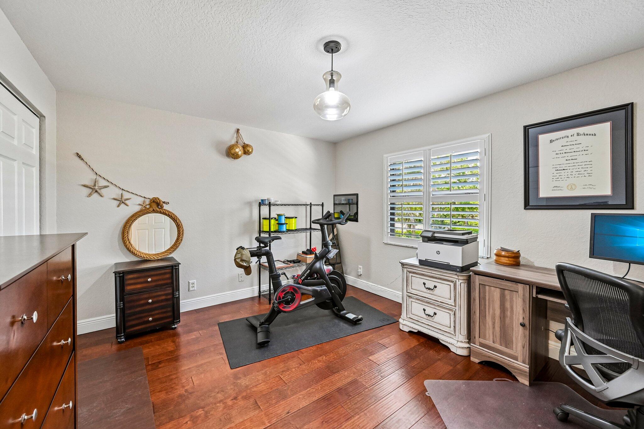 1121 Center Stone, Riviera Beach FL 33404