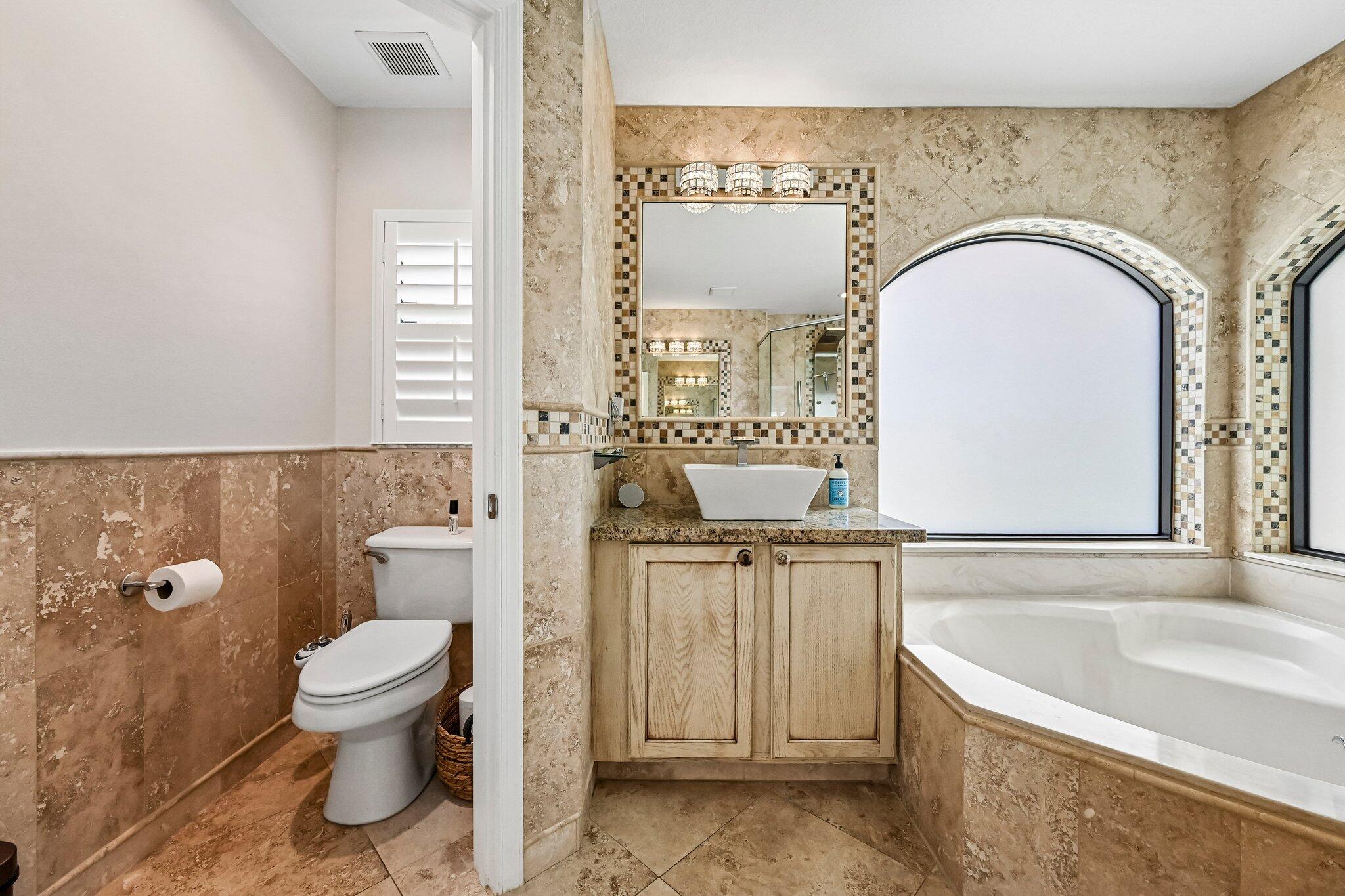 1121 Center Stone, Riviera Beach FL 33404