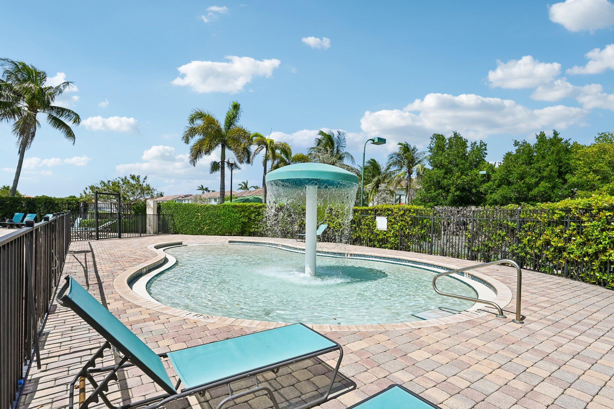 1121 Center Stone, Riviera Beach FL 33404