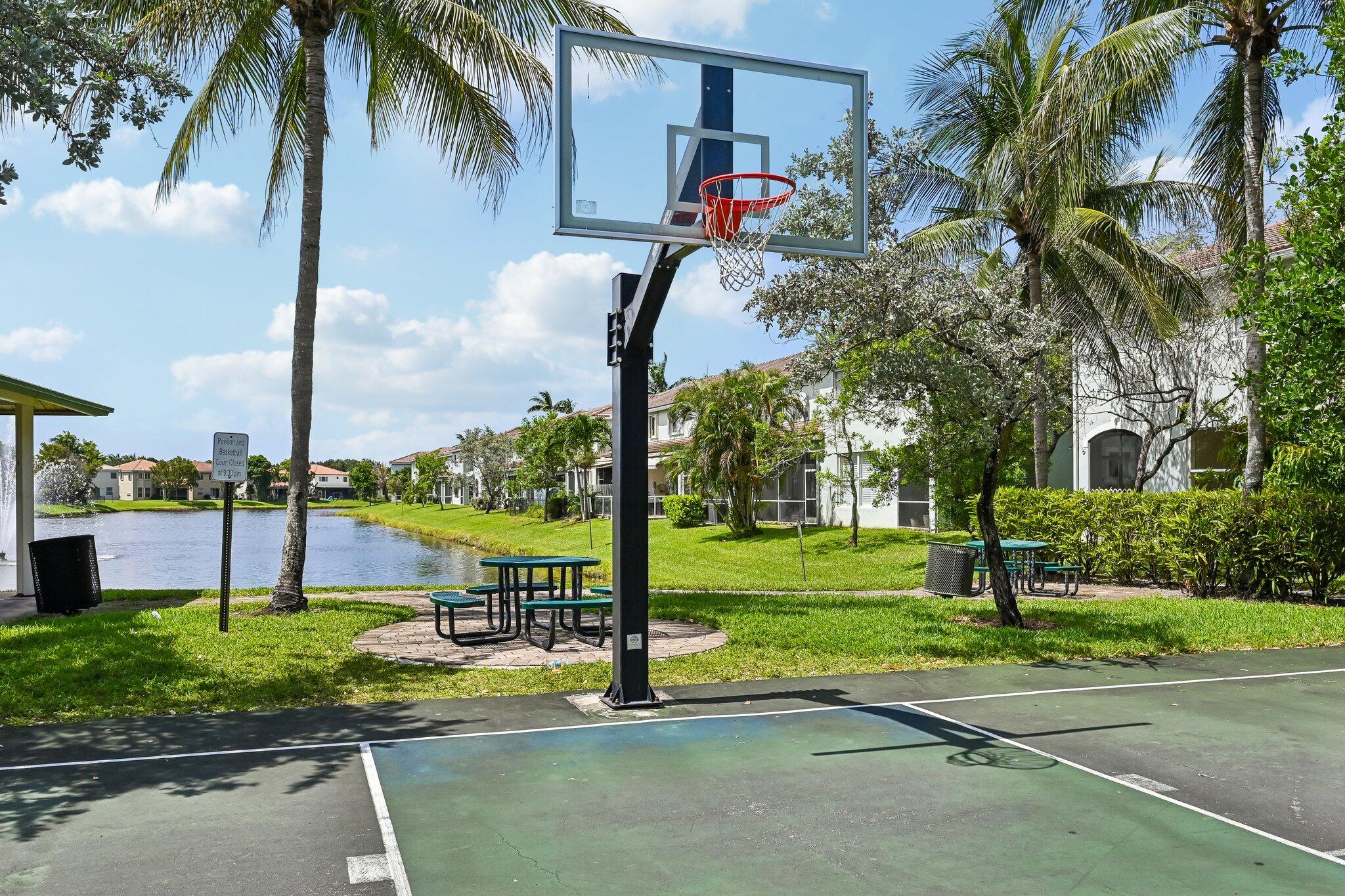 1121 Center Stone, Riviera Beach FL 33404