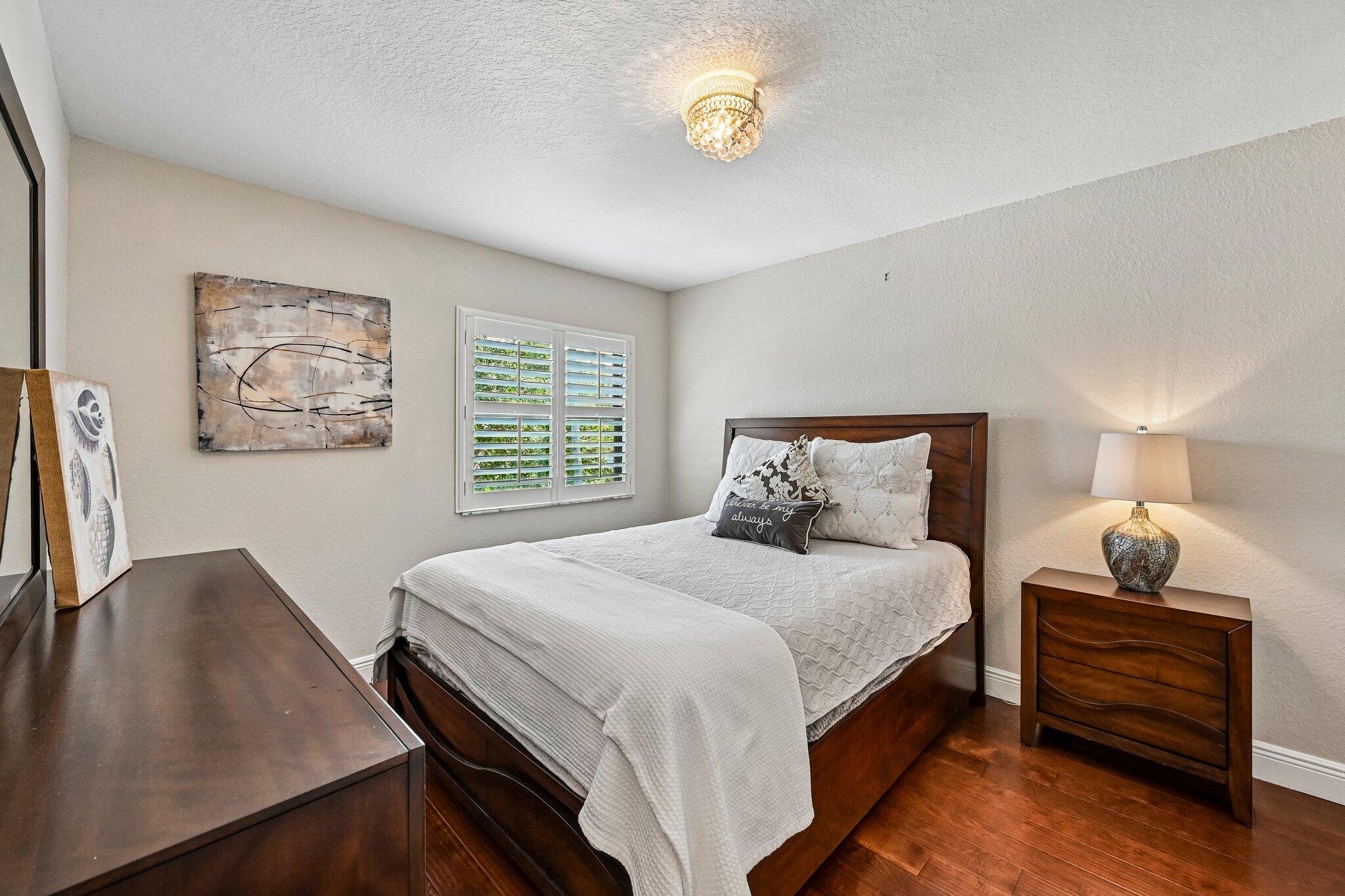 1121 Center Stone, Riviera Beach FL 33404
