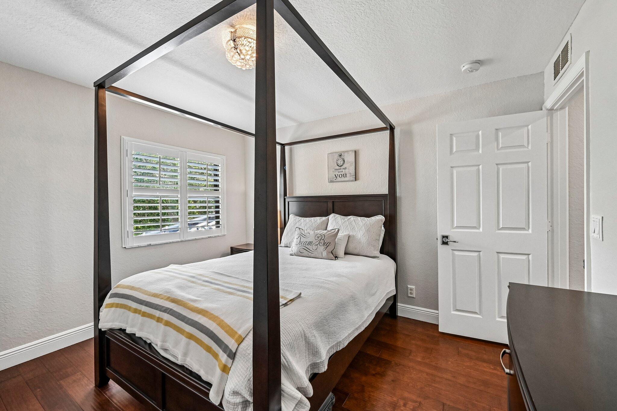 1121 Center Stone, Riviera Beach FL 33404